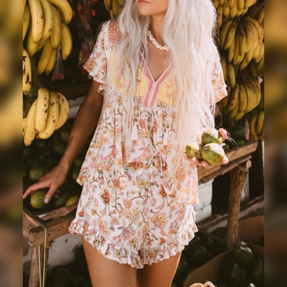 Spell & The Gypsy Portobello Road Shorts Sz. Small